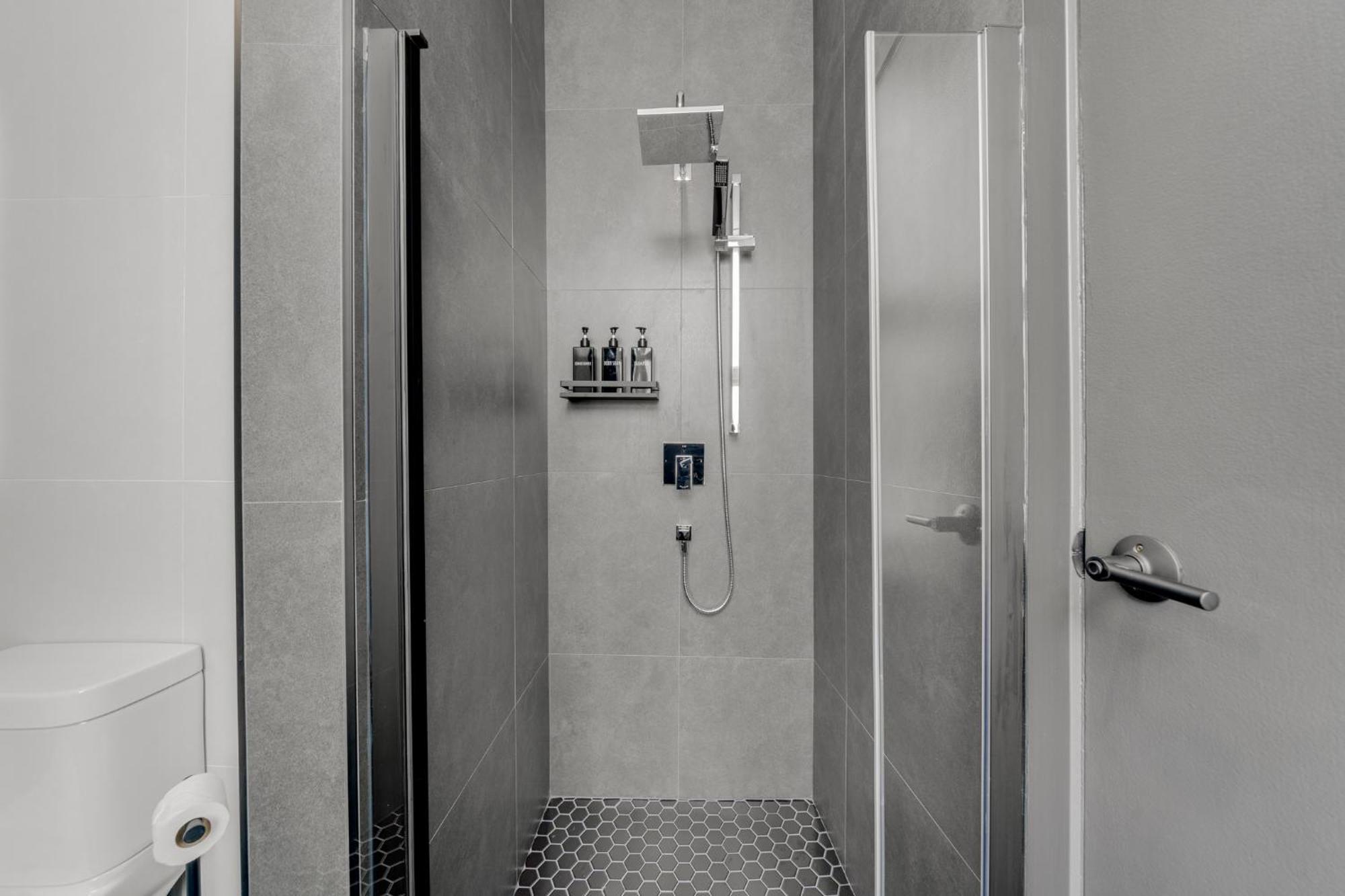 Lift Hotel Montréal Buitenkant foto