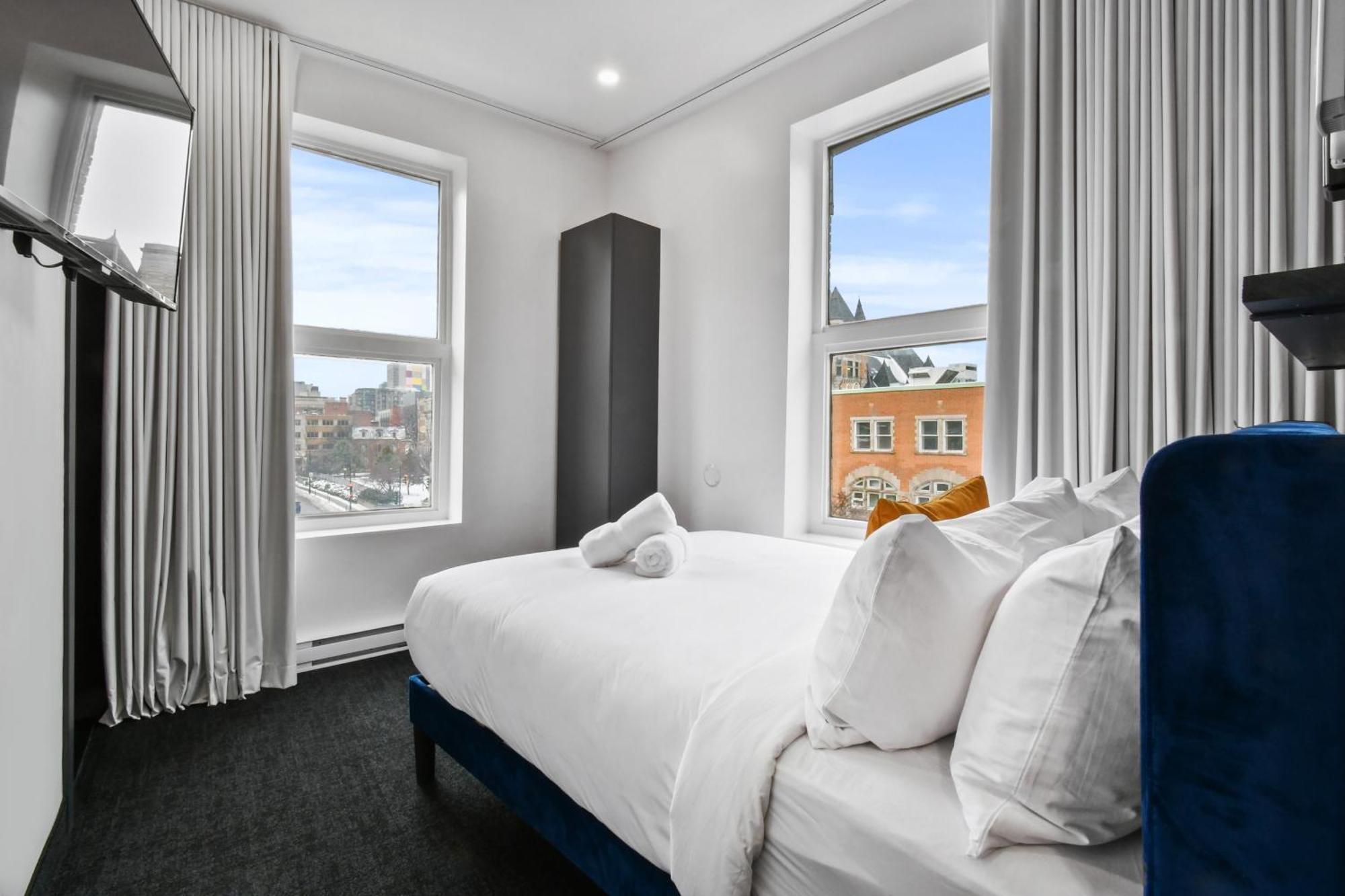 Lift Hotel Montréal Buitenkant foto